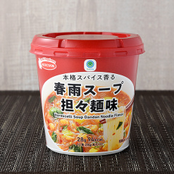 [패밀리마트] 본격 향신료 향기나는 당면 국물 탄탄면맛 28g