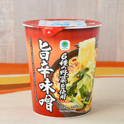 [패밀리마트] 6종의 채소를 사용한 감칠맛 된장 105g